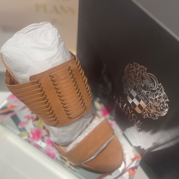 PEANUT LEATHER WOVEN SLINGBACK I VINCE CAMUTO - Picture 5 of 9